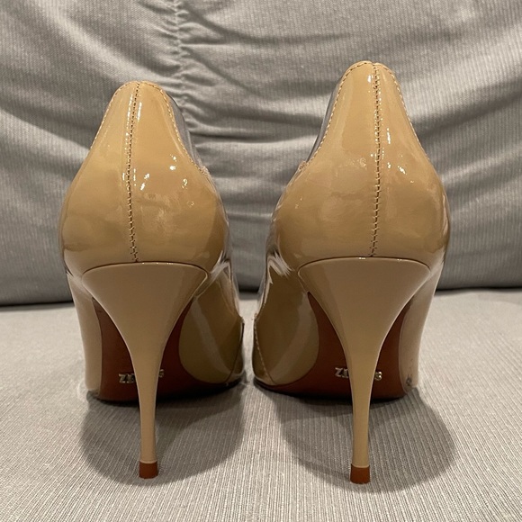 NEW Schutz Tan Patent Clear Scalloped Border Pointed High Heels 6 - Picture 13 of 16